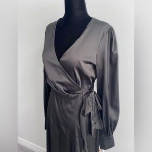 MAXI BLACK GOWN / DRESS - SMALL/MEDIUM